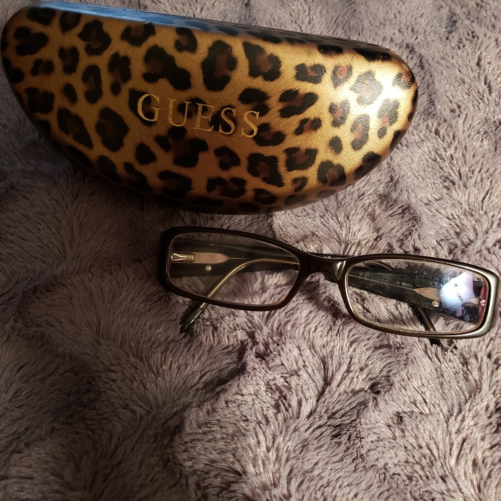 Guess eye glasses with Guess leopard print case!